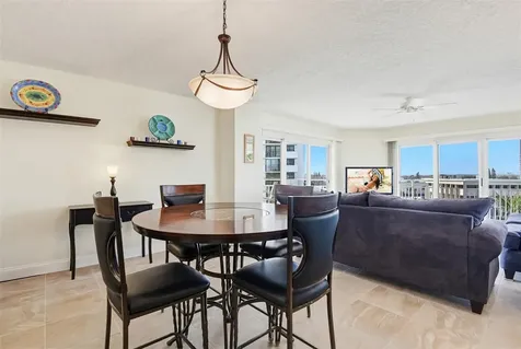 2967 S Atlantic Avenue Daytona Beach Shores FL 32118