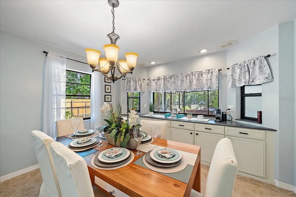 3246 Maiden Lane Sarasota FL 34231