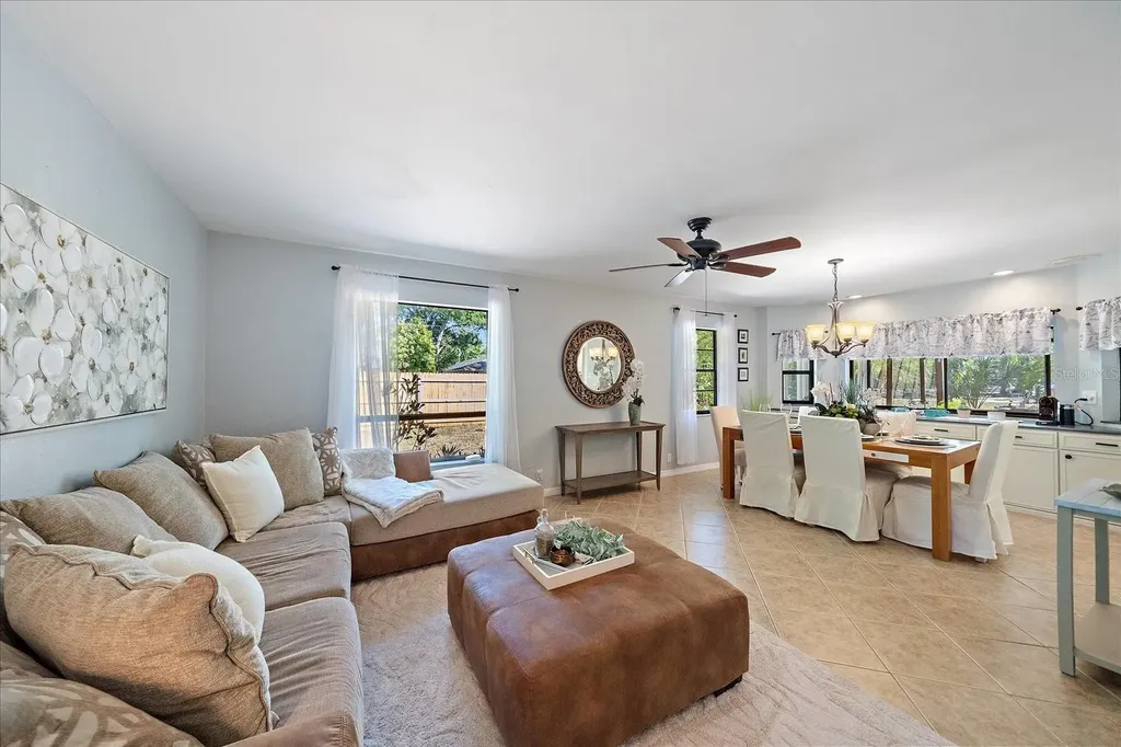 3246 Maiden Lane Sarasota FL 34231