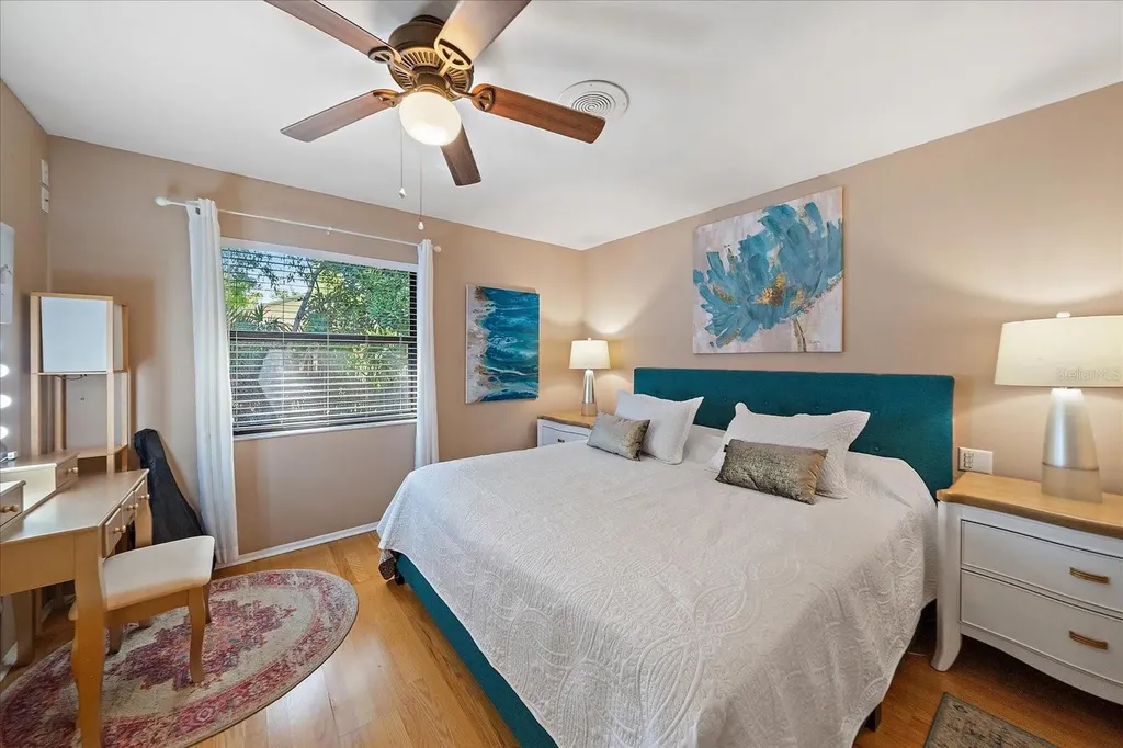 3246 Maiden Lane Sarasota FL 34231
