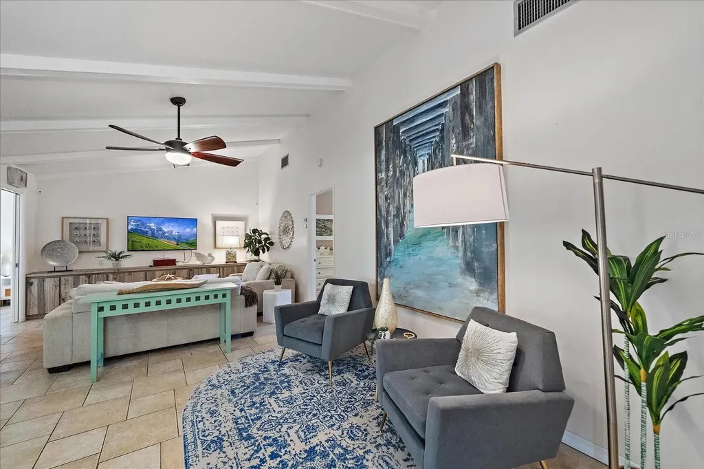 3246 Maiden Lane Sarasota FL 34231