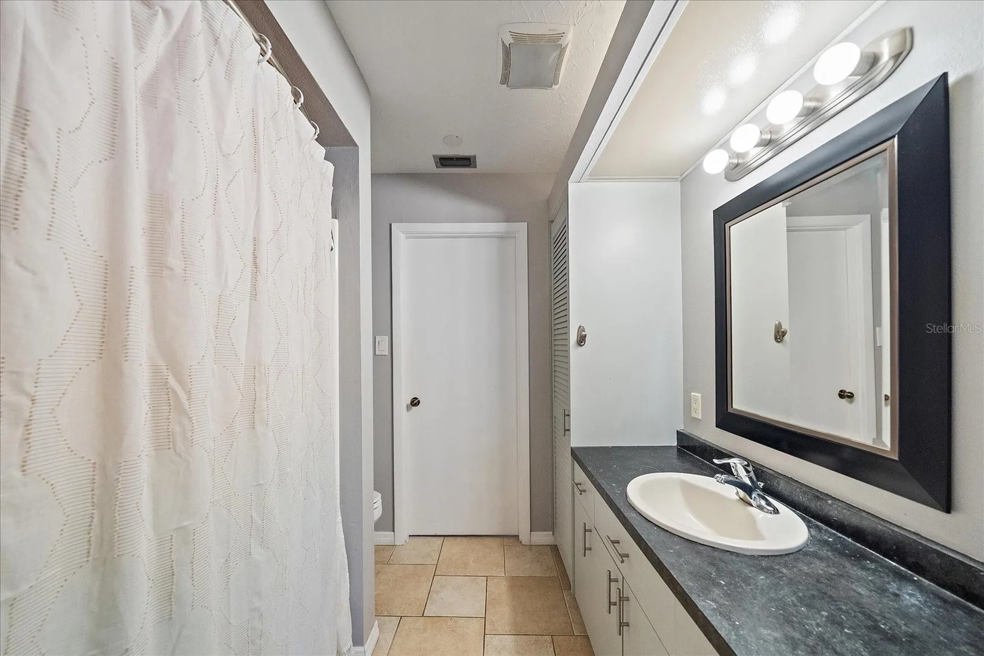 3246 Maiden Lane Sarasota FL 34231