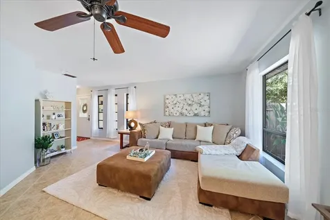 3246 Maiden Lane Sarasota FL 34231