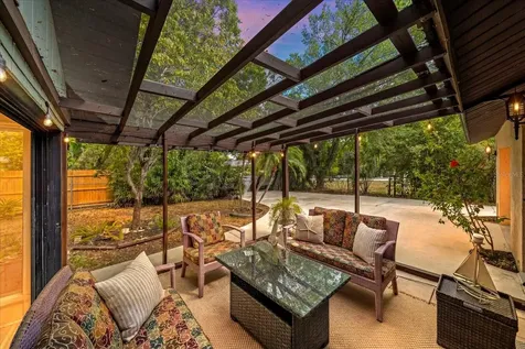 3246 Maiden Lane Sarasota FL 34231