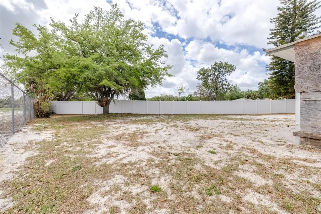 5847 Red Fox Drive Winter Haven FL 33884