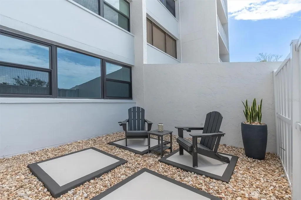 450 Treasure Island Causeway Treasure Island FL 33706