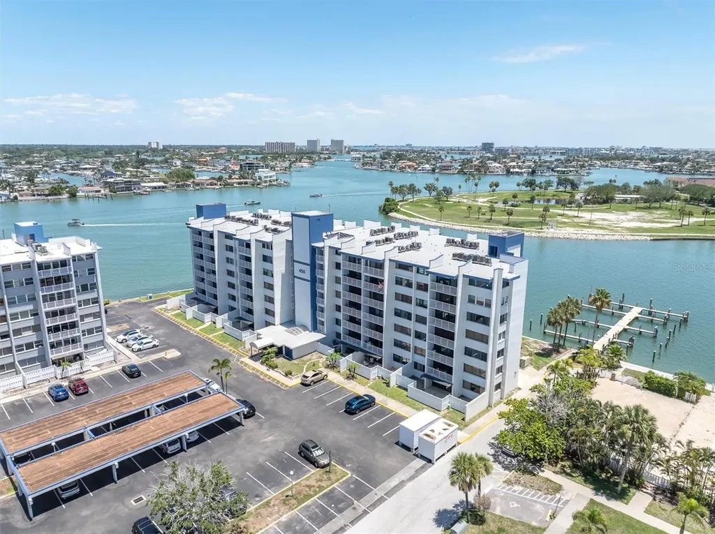 450 Treasure Island Causeway Treasure Island FL 33706
