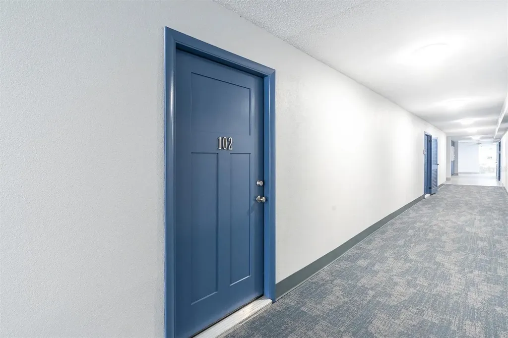 450 Treasure Island Causeway Treasure Island FL 33706