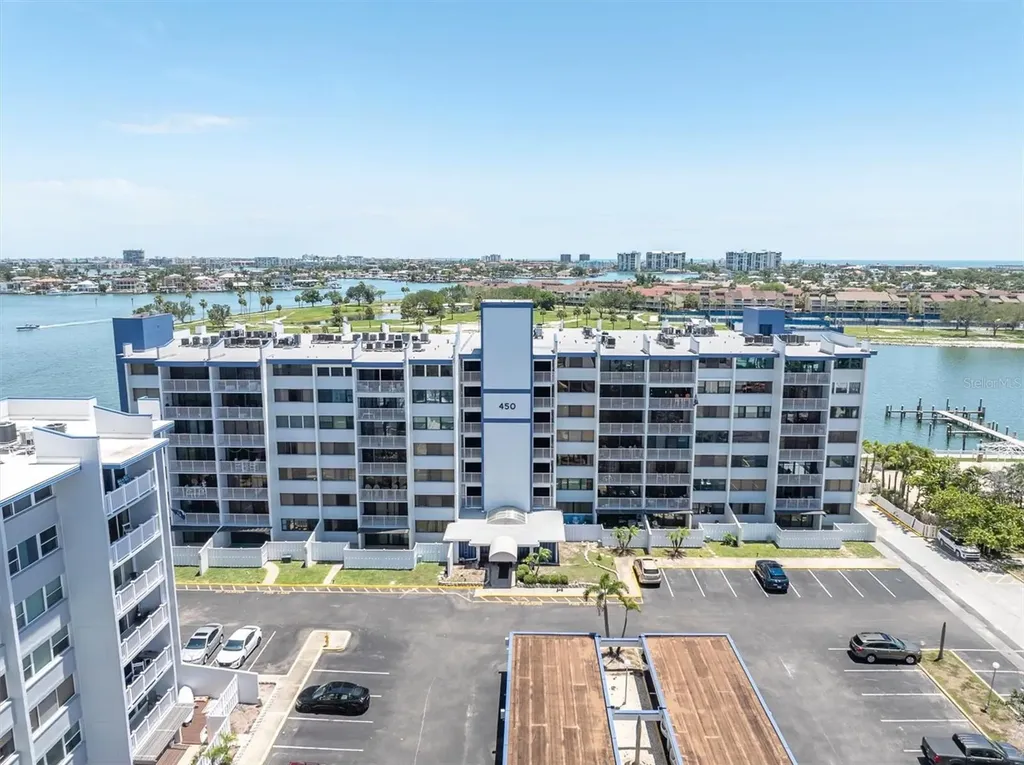 450 Treasure Island Causeway Treasure Island FL 33706
