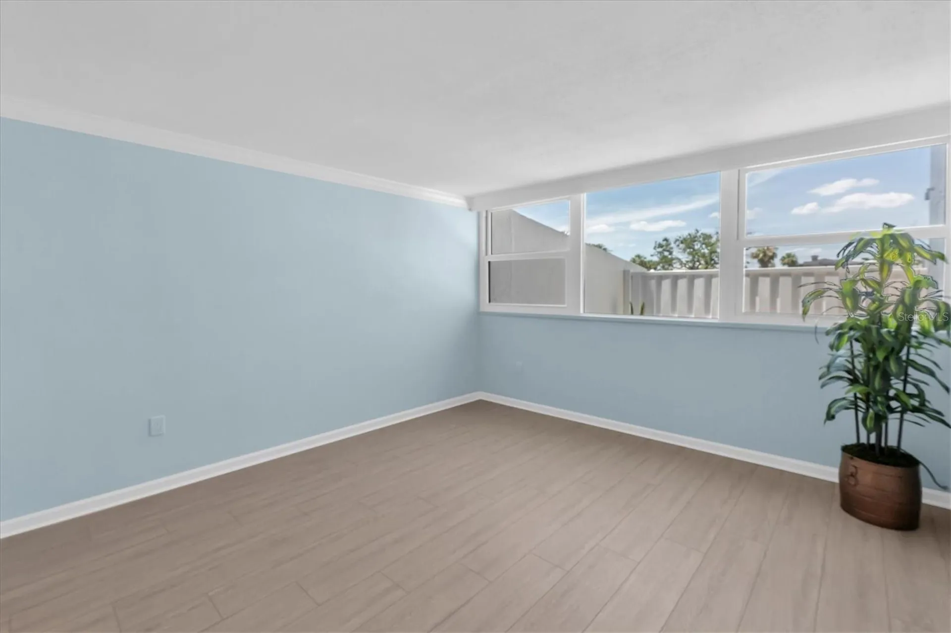 450 Treasure Island Causeway Treasure Island FL 33706