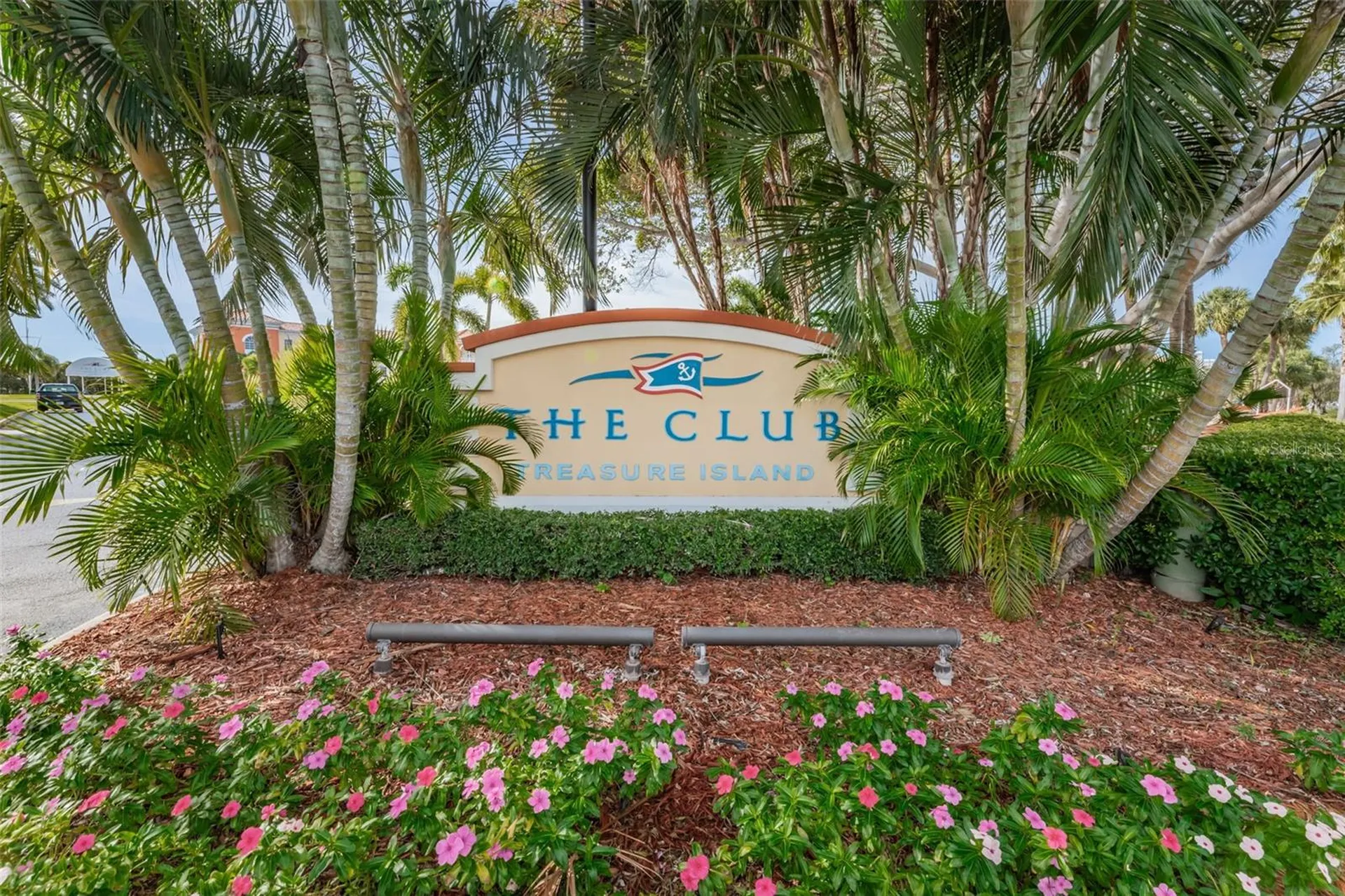 450 Treasure Island Causeway Treasure Island FL 33706