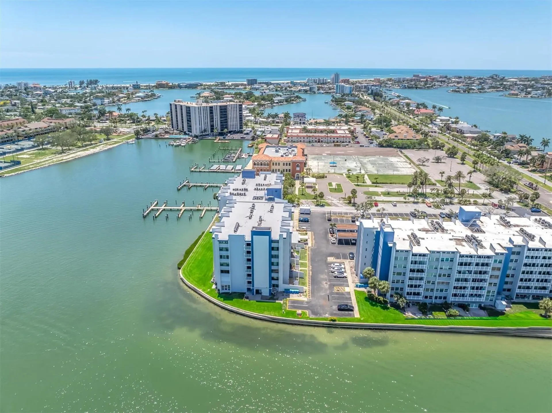 450 Treasure Island Causeway Treasure Island FL 33706
