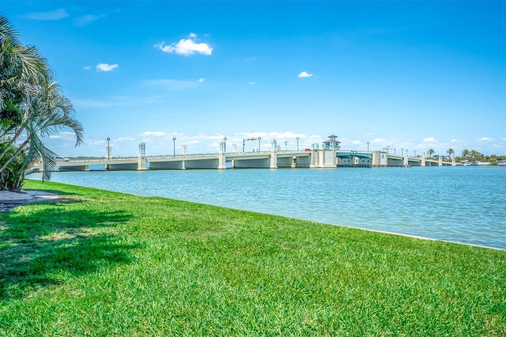 450 Treasure Island Causeway Treasure Island FL 33706