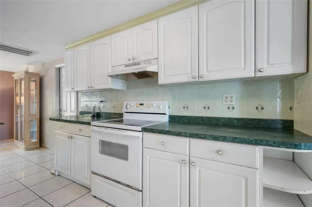 1030 Drury Lane Englewood FL 34224