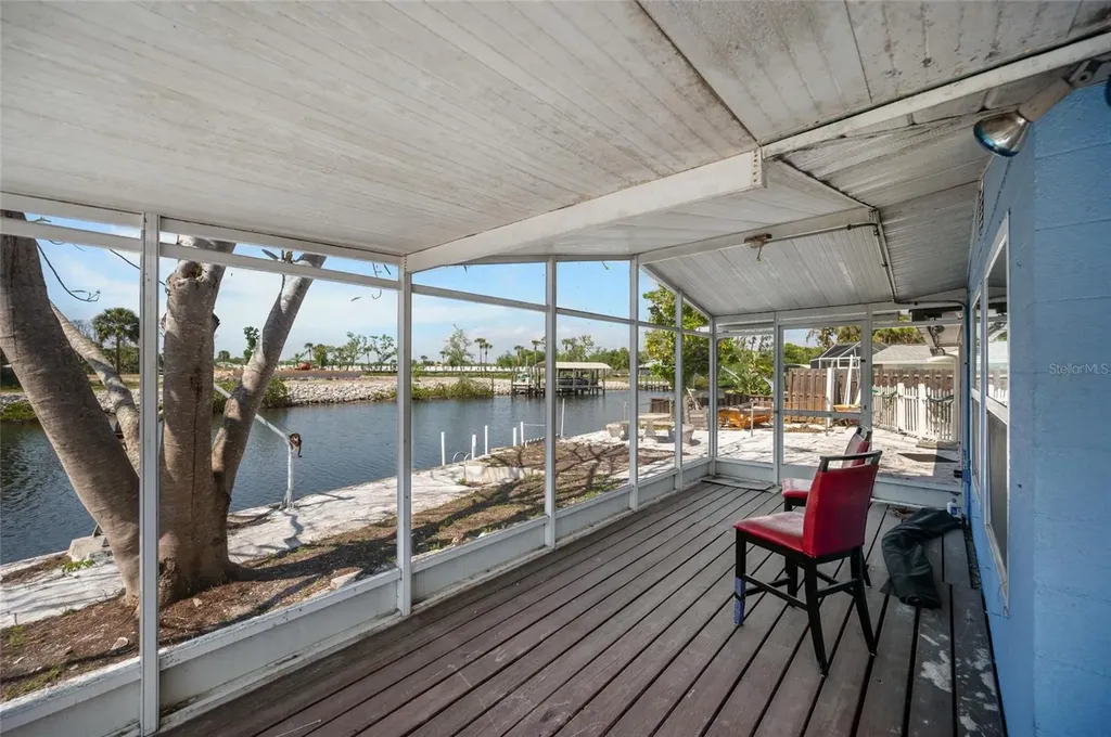 1030 Drury Lane Englewood FL 34224