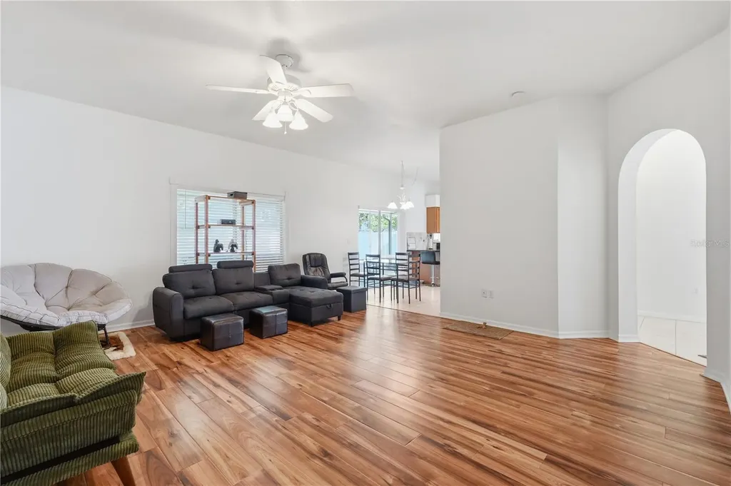 1734 Mapleleaf Boulevard Oldsmar FL 34677