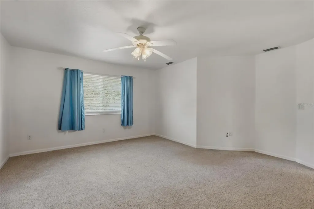1734 Mapleleaf Boulevard Oldsmar FL 34677