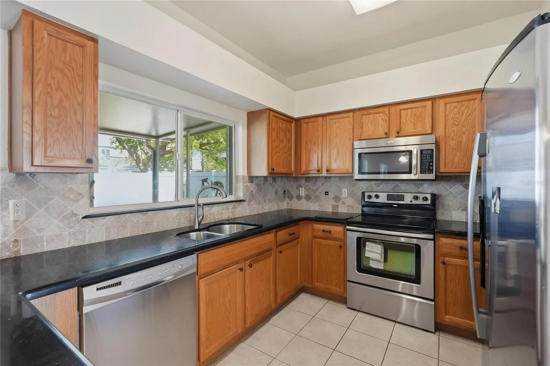 1734 Mapleleaf Boulevard Oldsmar FL 34677