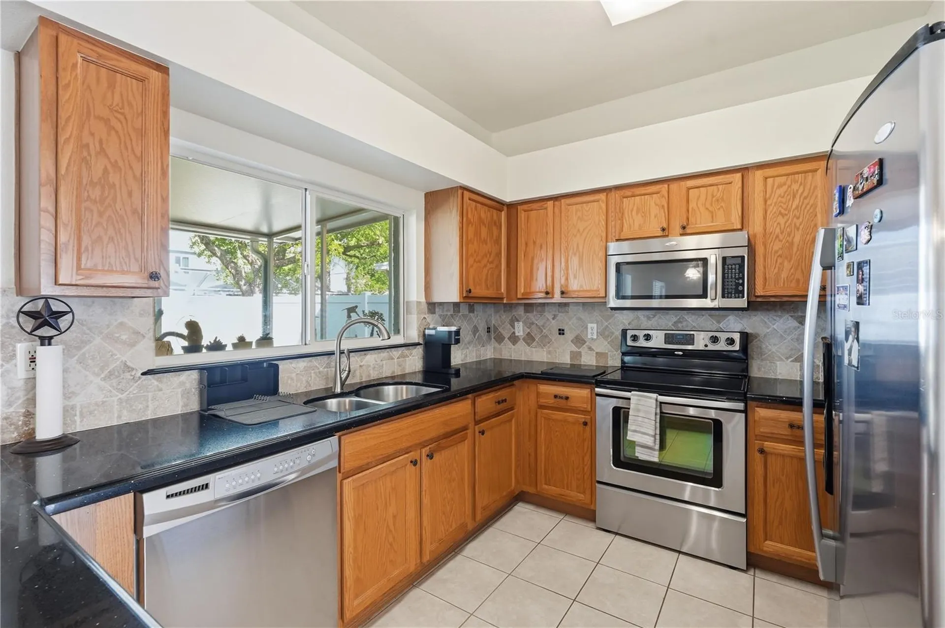 1734 Mapleleaf Boulevard Oldsmar FL 34677