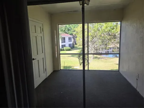 10342 Carrollwood Lane Tampa FL 33618