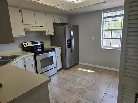 10342 Carrollwood Lane Tampa FL 33618