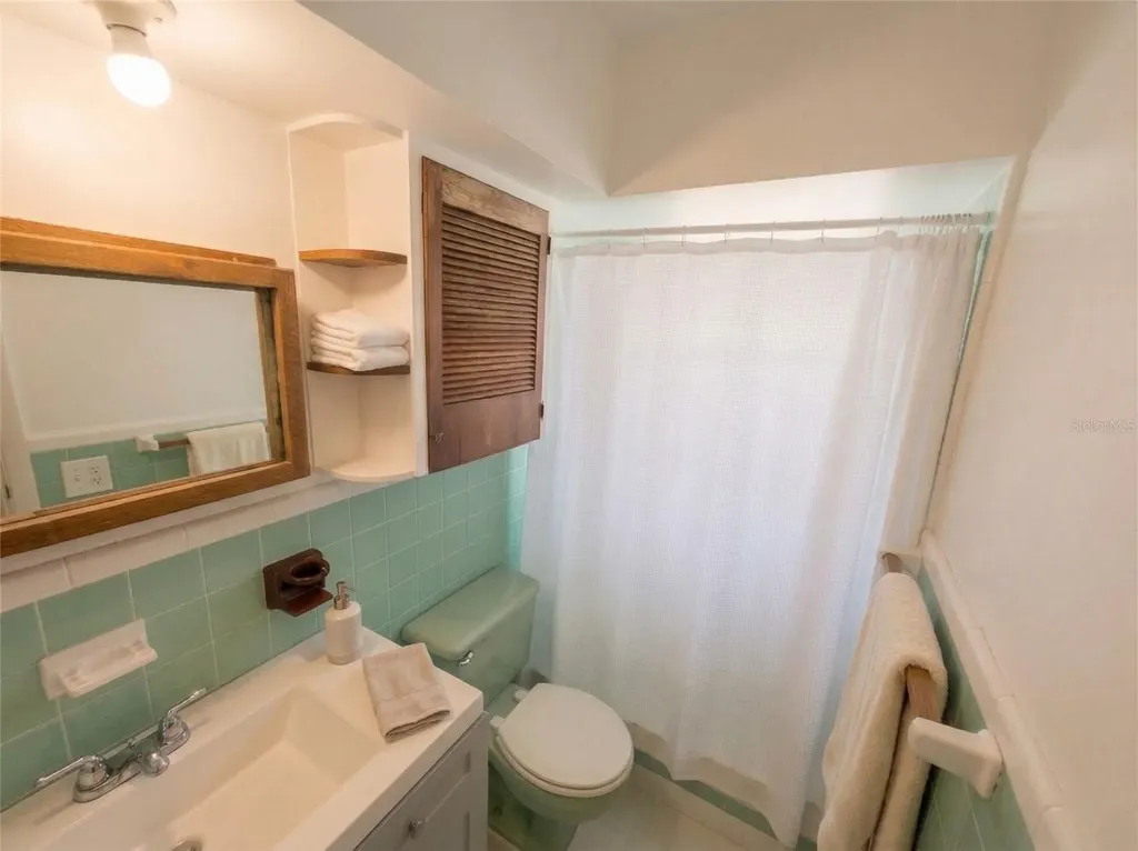 1799 Lake Circle Fort Pierce FL 34945