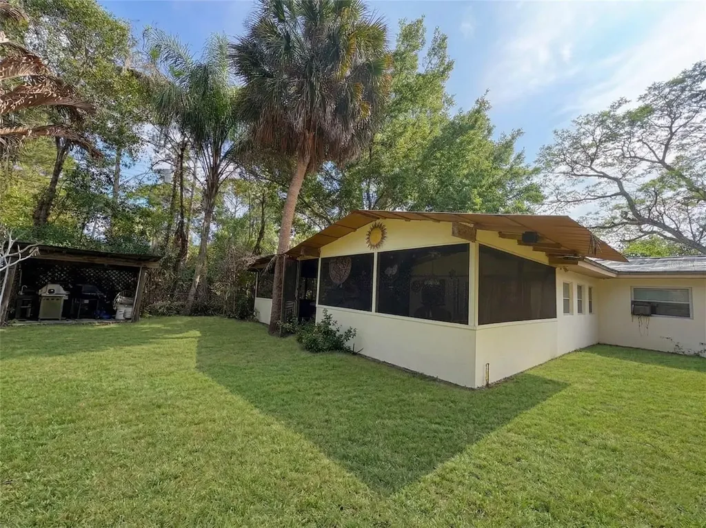 1799 Lake Circle Fort Pierce FL 34945