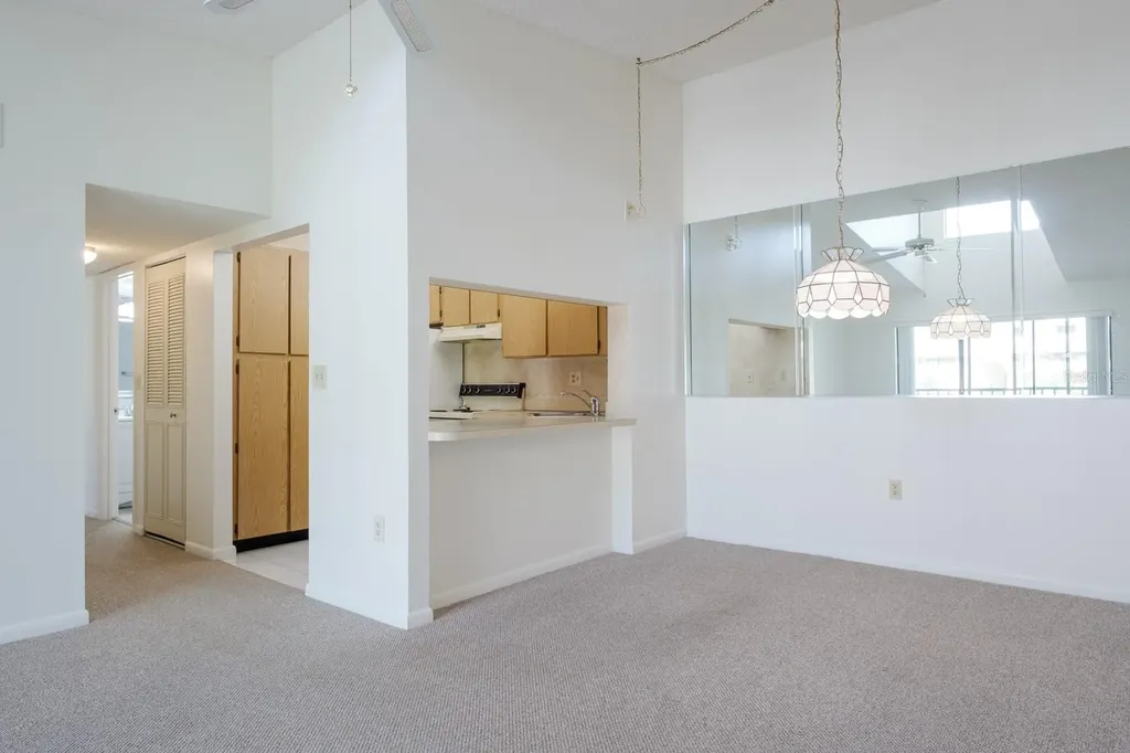 3166 Lake Pine Way S Tarpon Springs FL 34688