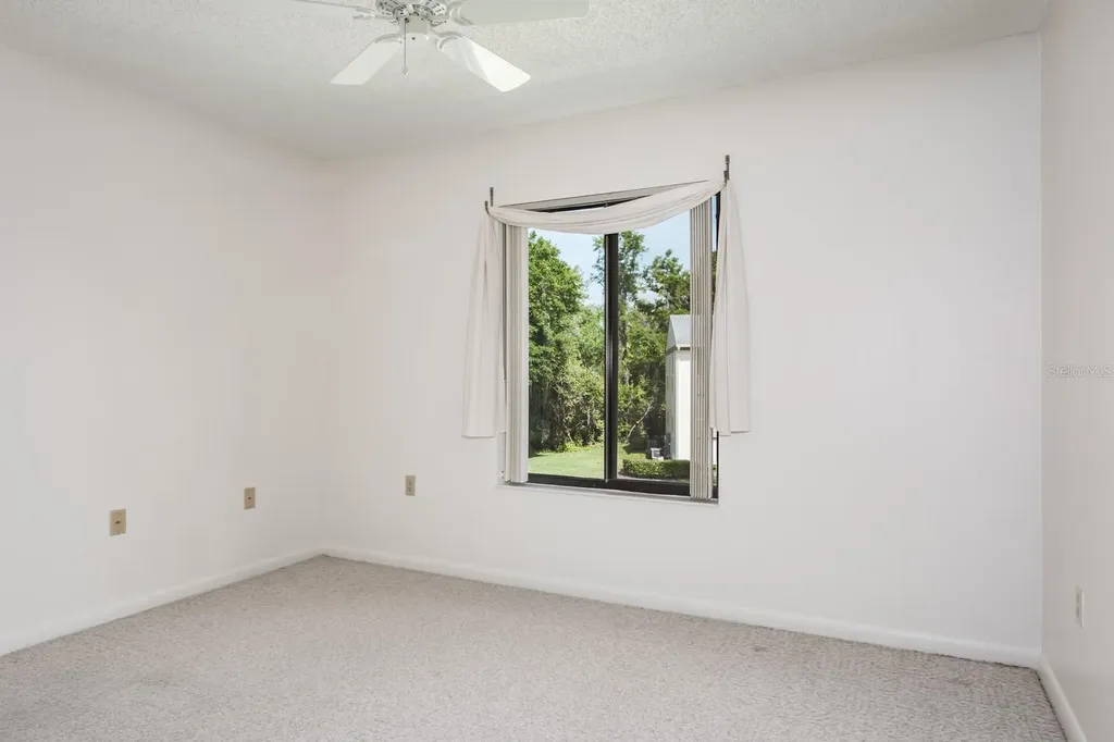 3166 Lake Pine Way S Tarpon Springs FL 34688