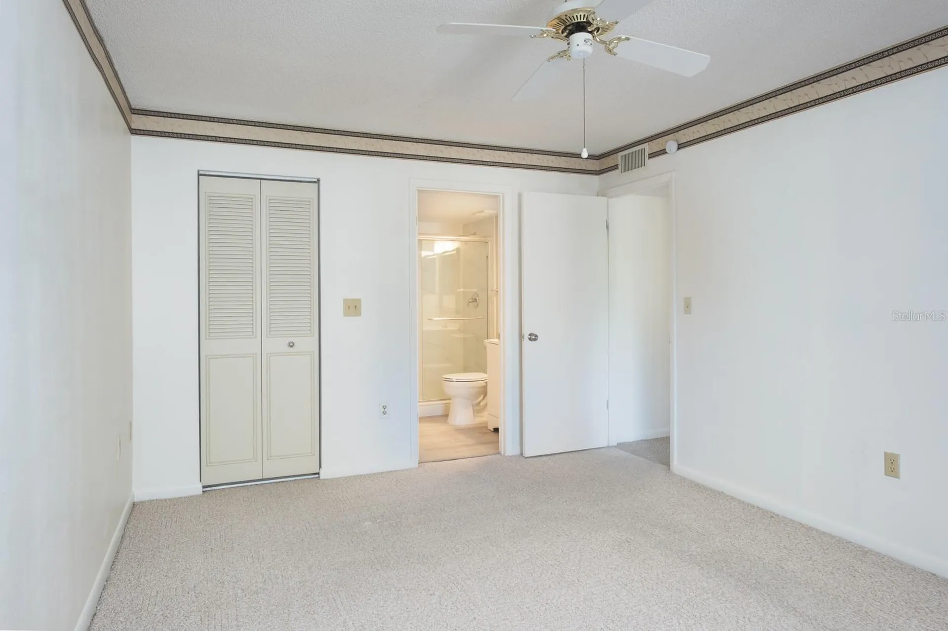 3166 Lake Pine Way S Tarpon Springs FL 34688