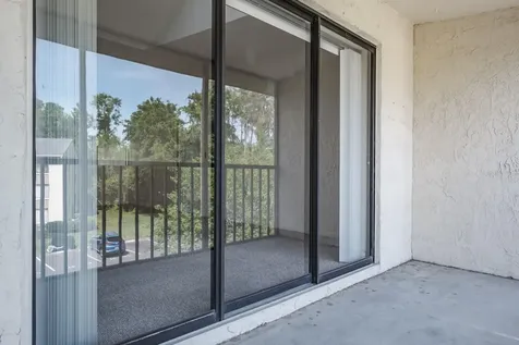3166 Lake Pine Way S Tarpon Springs FL 34688