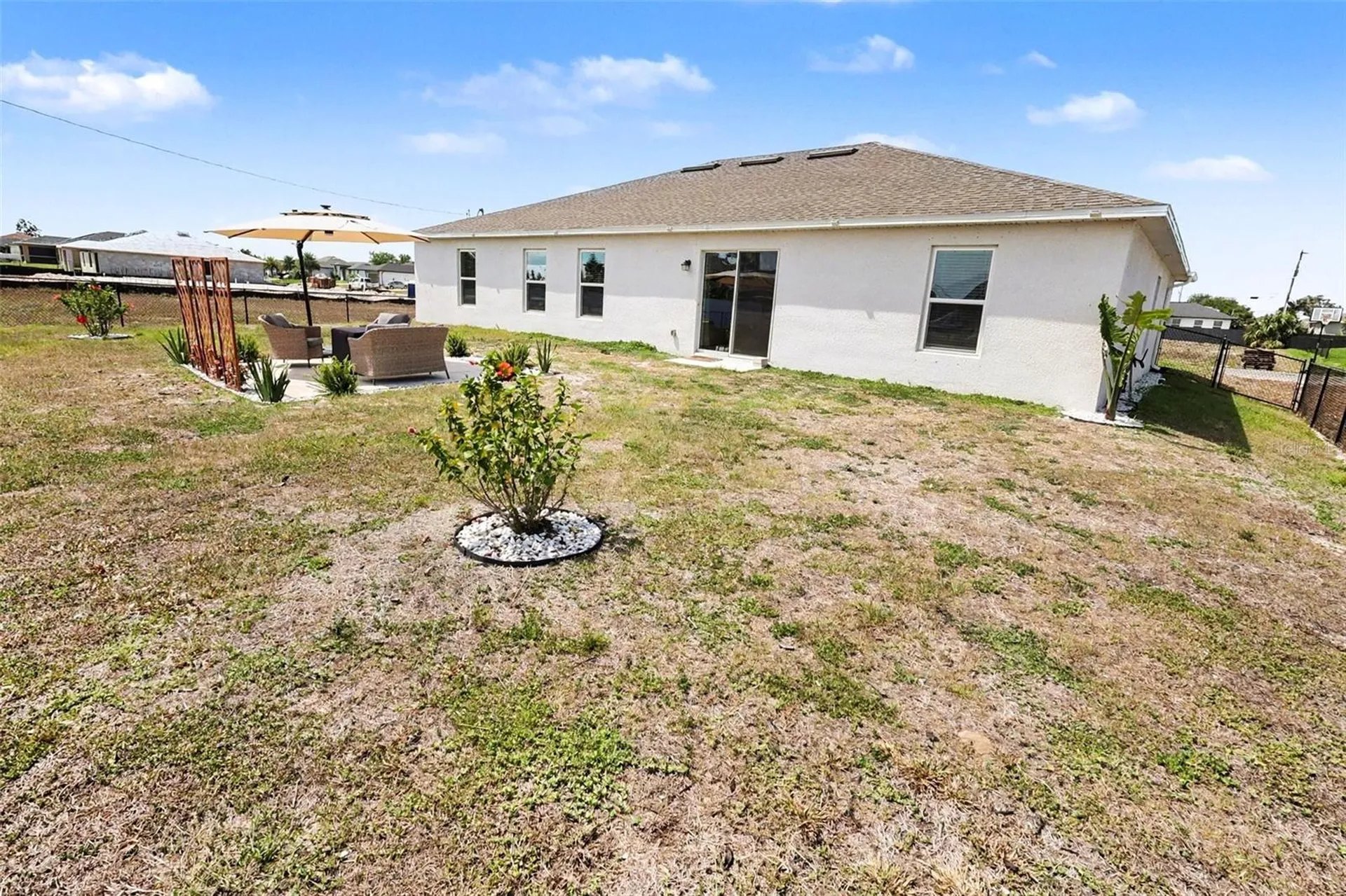 1409 NE 4th Place Cape Coral FL 33909
