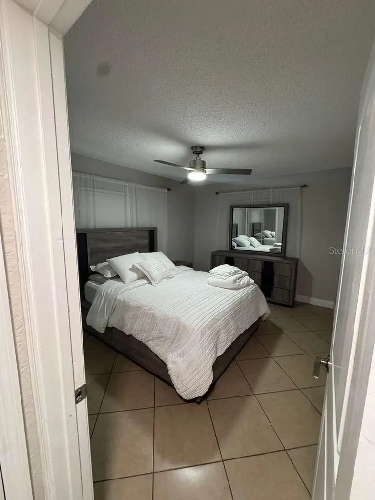 2593 38th Avenue N St Petersburg FL 33713