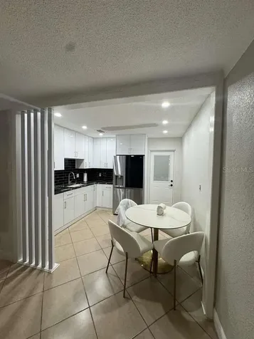 2593 38th Avenue N St Petersburg FL 33713