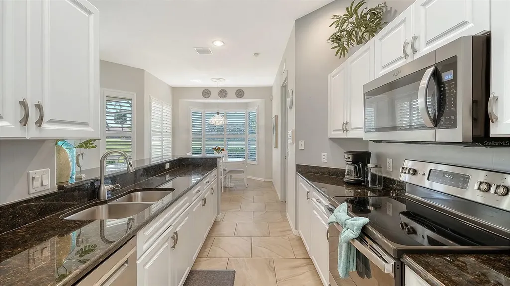 533 Fallbrook Drive Venice FL 34292