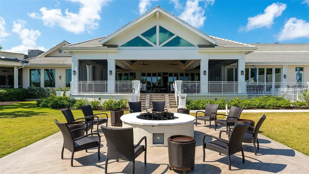 533 Fallbrook Drive Venice FL 34292