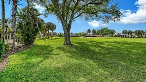 533 Fallbrook Drive Venice FL 34292