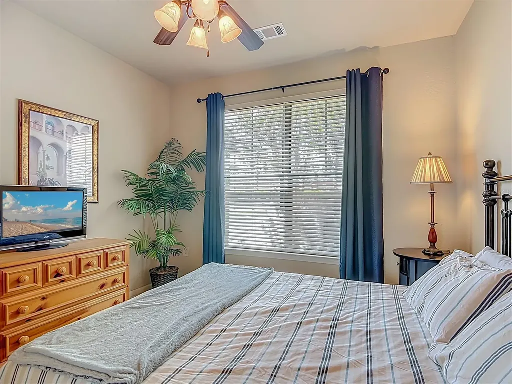 910 Charo Parkway Davenport FL 33897