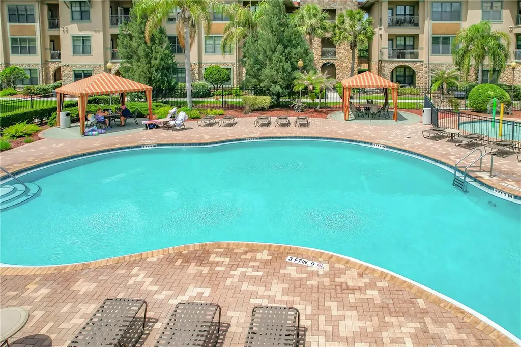 910 Charo Parkway Davenport FL 33897