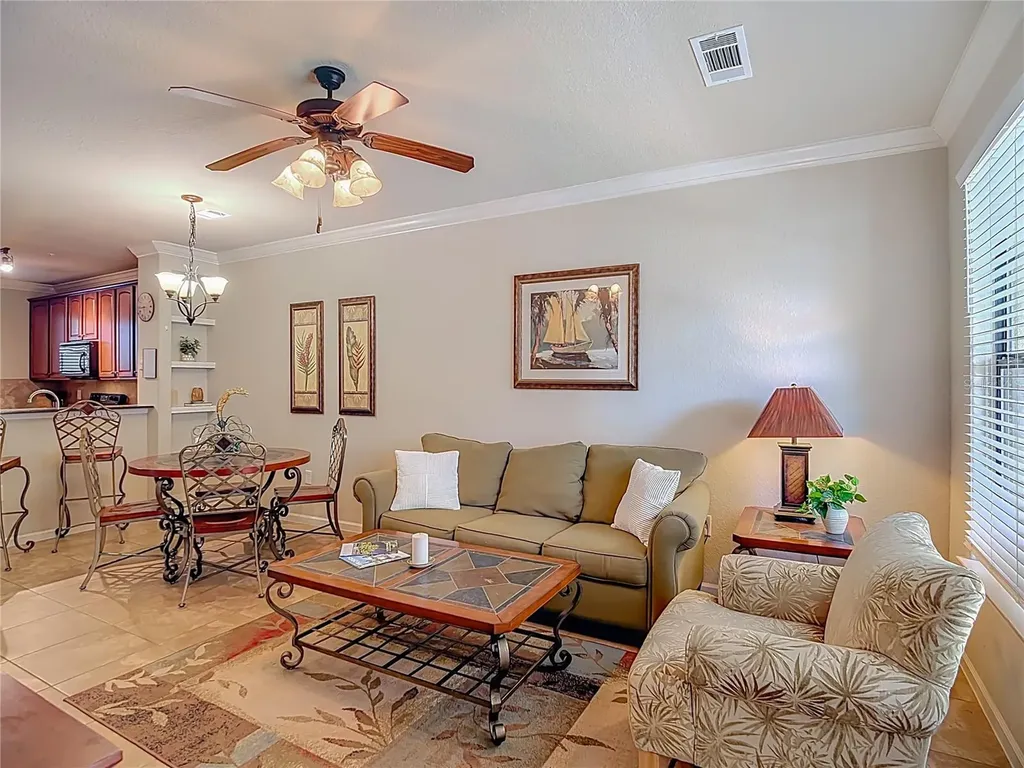 910 Charo Parkway Davenport FL 33897