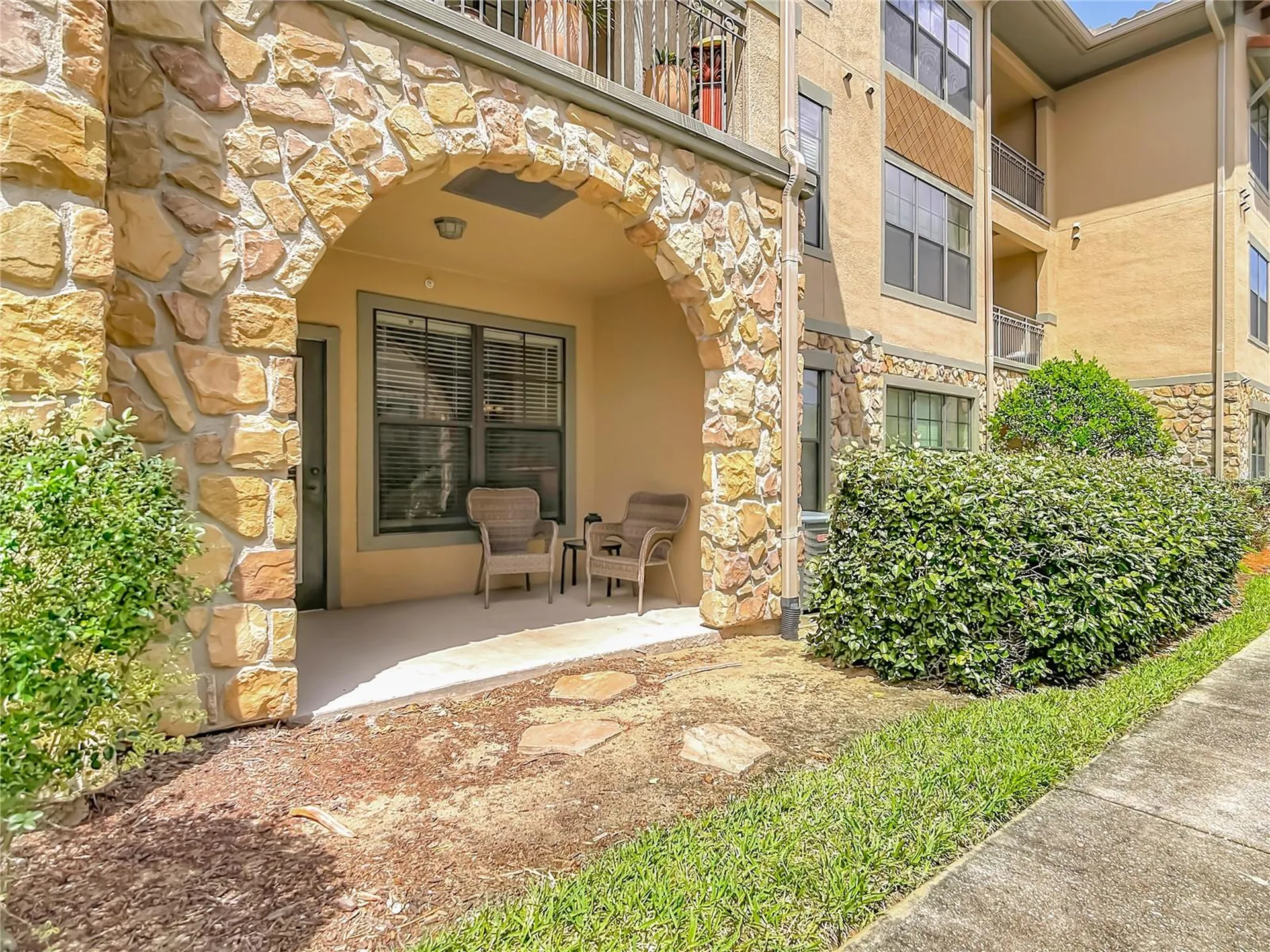 910 Charo Parkway Davenport FL 33897