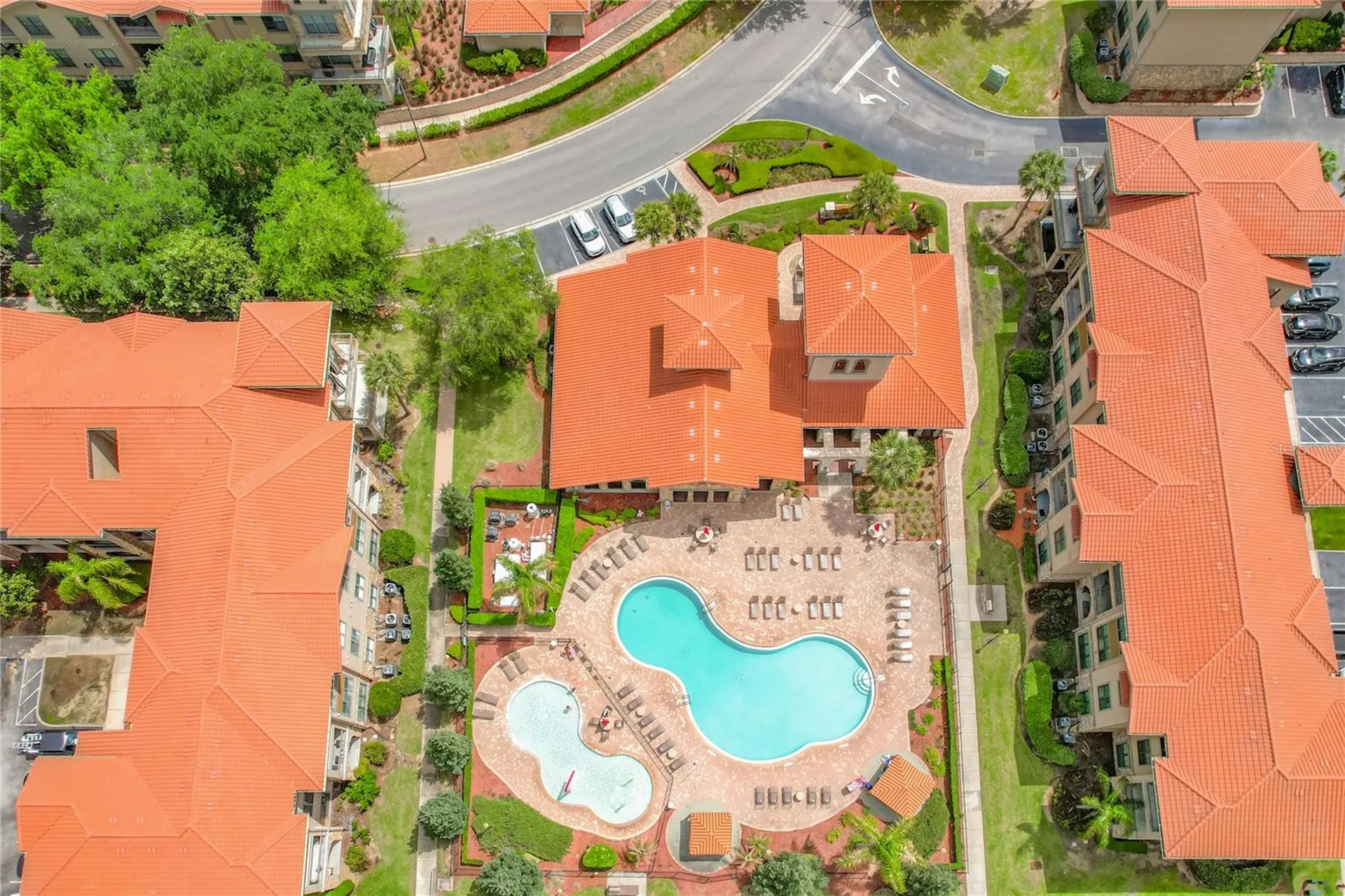 910 Charo Parkway Davenport FL 33897