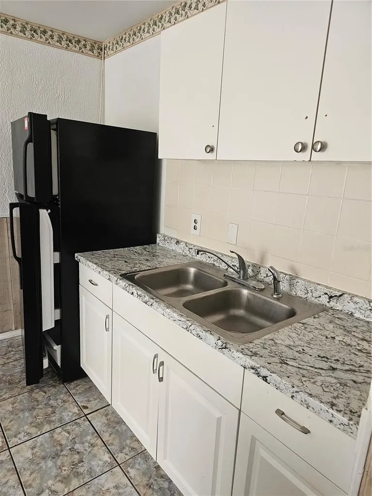 5833 Curry Ford Road Orlando FL 32822