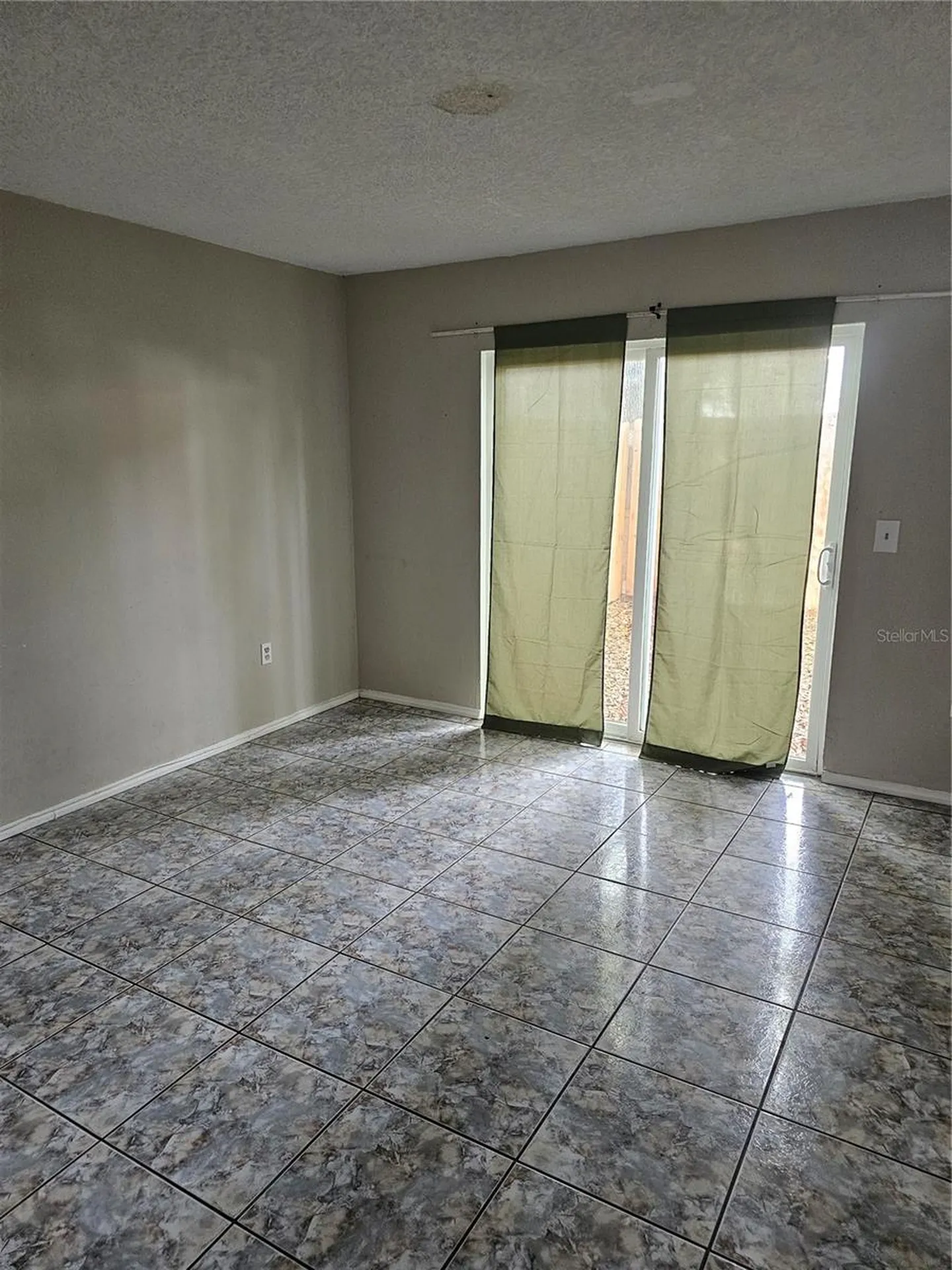5833 Curry Ford Road Orlando FL 32822