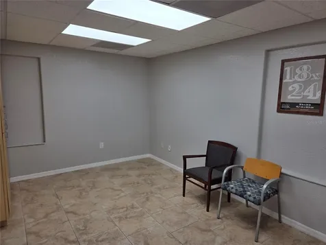 141 N Oakwood Avenue Brandon FL 33510