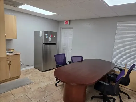 141 N Oakwood Avenue Brandon FL 33510