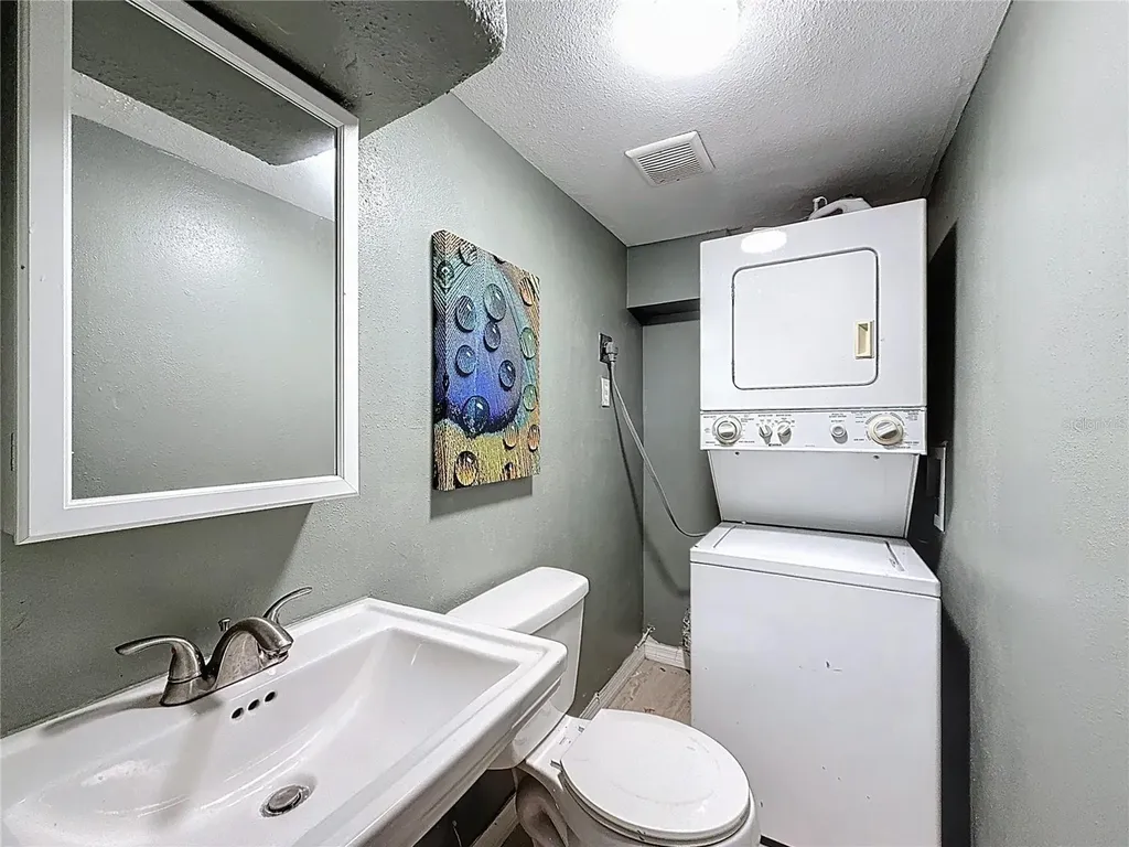3631 Park Street N St Petersburg FL 33710
