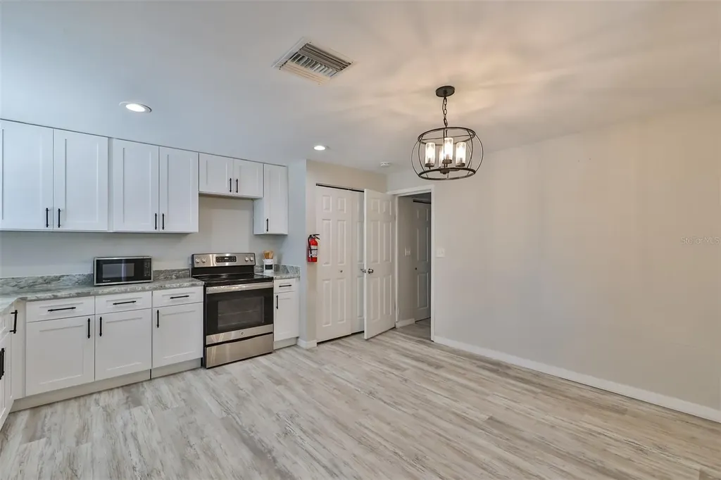 3631 Park Street N St Petersburg FL 33710