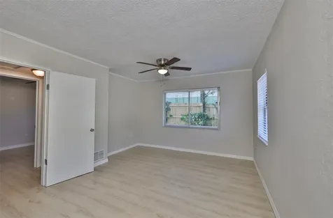 3631 Park Street N St Petersburg FL 33710