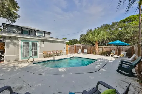 3631 Park Street N St Petersburg FL 33710